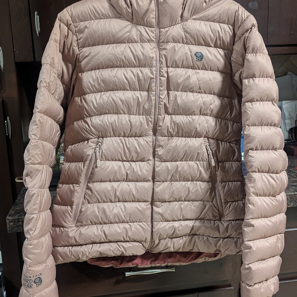 Mountain Hardwear Women’s Puff Packable  Jacket - Blush Pink - 600 Filler -  M